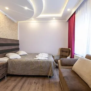 Lale Sultan Sueit Istanbul